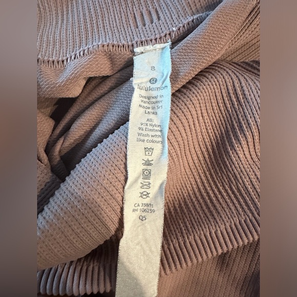 lululemon athletica Mauve Leggings - Picture 6 of 8